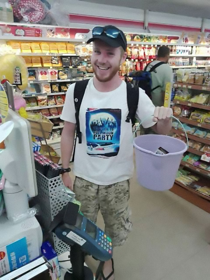 As Thailand Is Banning Plastic Bags, These 30 People Have Come Up With Awesome And Unusual Alternatives As Thailand Is Banning Plastic Bags, These 30 People Have Come Up With Awesome And Unusual Alternatives