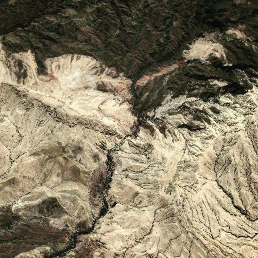 I Capture The Most Beautiful Locations With Google Earth (56 Pics)