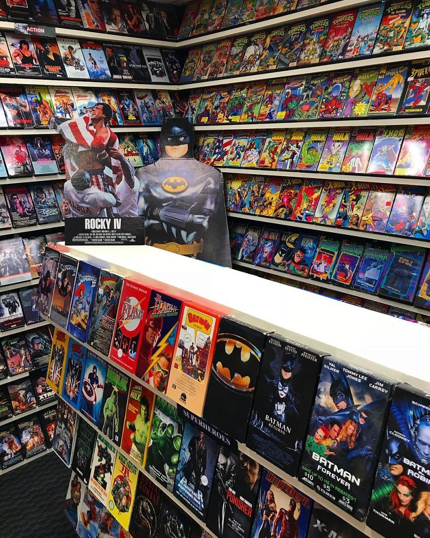 Guy Builds A VHS &lsquo;Store&rsquo; In His Basement And It Might Give You Nostalgia (16 Pics)