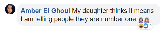 Kristen Bell Can’t Contain Herself While Her Husband Explains To Their Daughter What ‘The Middle Finger’ Means Kristen Bell Can’t Contain Herself While Her Husband Explains To Their Daughter What ‘The Middle Finger’ Means