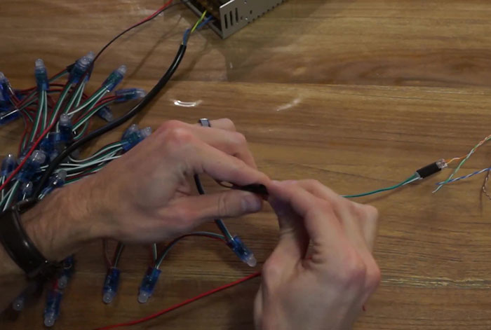 Engineer Shares A Video Of Christmas Tree Lights Turned Into A Snake Game Controlled With PS4 Controller Engineer Shares A Video Of Christmas Tree Lights Turned Into A Snake Game Controlled With PS4 Controller