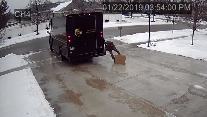 A Security Cam Captures This UPS Delivery Guy Being A Hero And Doing His Best To Deliver What He Has To A Security Cam Captures This UPS Delivery Guy Being A Hero And Doing His Best To Deliver What He Has To