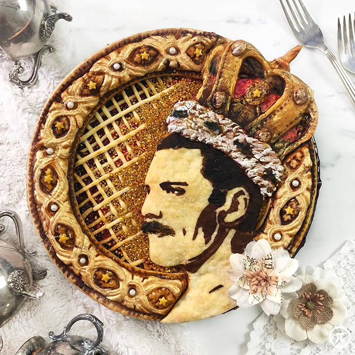 25 Pies That Look Too Good To Eat, Including A Festive Baby Yoda 25 Pies That Look Too Good To Eat, Including A Festive Baby Yoda