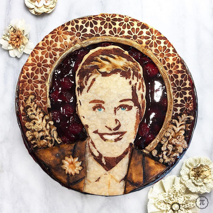 25 Pies That Look Too Good To Eat, Including A Festive Baby Yoda 25 Pies That Look Too Good To Eat, Including A Festive Baby Yoda