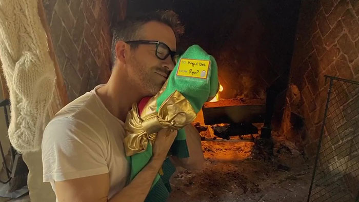 After Being Pranked Into Wearing An Ugly Sweater Last Year, Ryan Reynolds Uses It To Give Back To Kids In Need After Being Pranked Into Wearing An Ugly Sweater Last Year, Ryan Reynolds Uses It To Give Back To Kids In Need