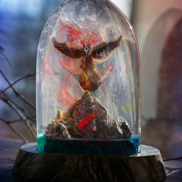 Russian Couple Places Tiny Fantasy-Inspired Worlds Into Their Jewelry And Decor Pieces (69 Pics) Russian Couple Places Tiny Fantasy-Inspired Worlds Into Their Jewelry And Decor Pieces (69 Pics)