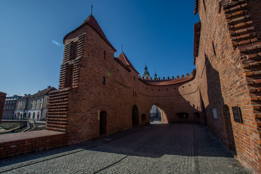 My 21 Pics Of What Coronavirus Has Done To Warsaw, Poland My 21 Pics Of What Coronavirus Has Done To Warsaw, Poland