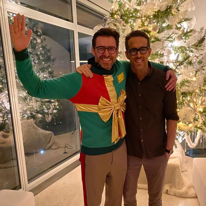 Ryan Reynolds Donates $1M To People Affected By Coronavirus But Doesn’t Miss The Chance To Troll Hugh Jackman As Well Ryan Reynolds Donates $1M To People Affected By Coronavirus But Doesn’t Miss The Chance To Troll Hugh Jackman As Well