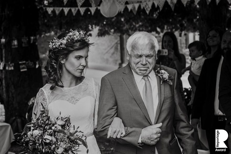 Here Are 22 Of The Best Unstaged Wedding Photographs Photographers Submitted For Our Contest