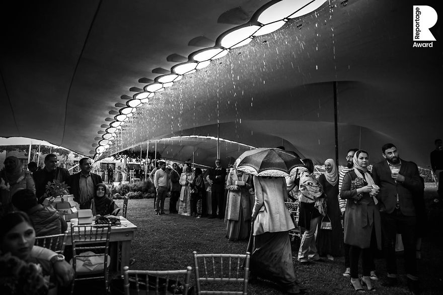 Here Are 22 Of The Best Unstaged Wedding Photographs Photographers Submitted For Our Contest