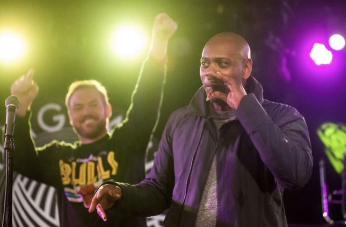 Person Shares How Dave Chappelle Schooled A Privileged White Girl On Police Brutality Person Shares How Dave Chappelle Schooled A Privileged White Girl On Police Brutality