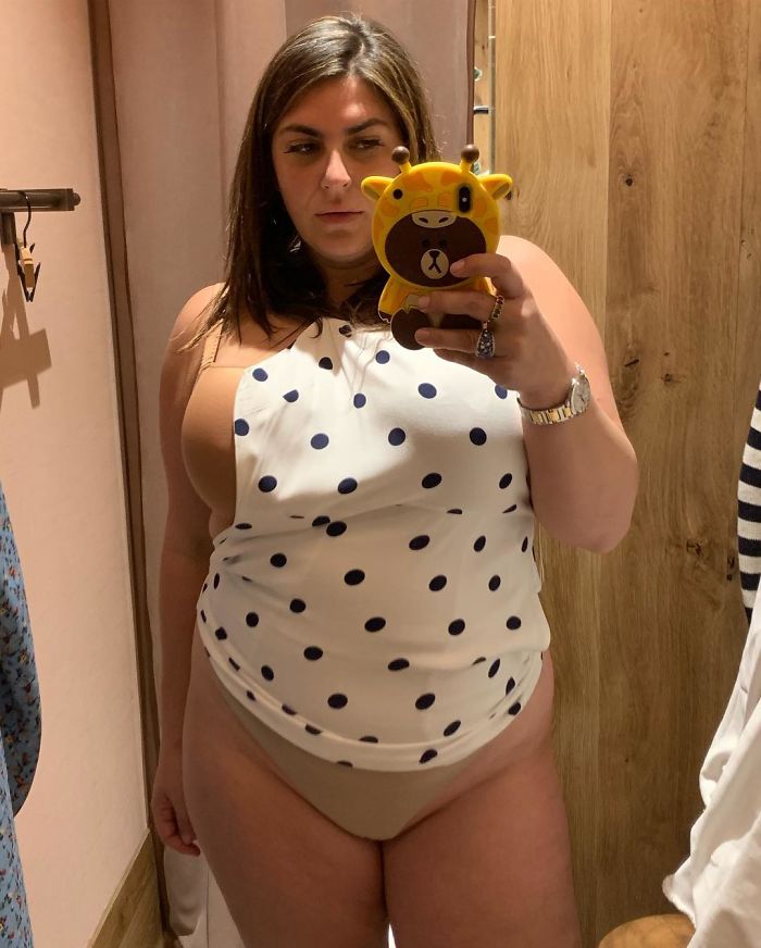 Woman Starts A ‘Make My Size’ Movement To Remind Companies That Women Come In Different Sizes (25 Pics) Woman Starts A ‘Make My Size’ Movement To Remind Companies That Women Come In Different Sizes (25 Pics)