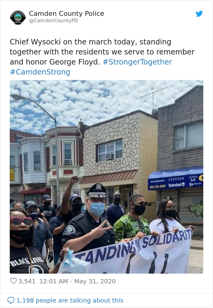 35 Pics Showing The Other Side Of The George Floyd Protests That The Mainstream Media Is Reluctant To Share 35 Pics Showing The Other Side Of The George Floyd Protests That The Mainstream Media Is Reluctant To Share