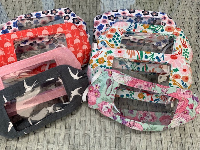 Deaf Mom Creates Clear Masks For Lip Reading, Quickly Learns It’s Useful For People From Various Backgrounds Deaf Mom Creates Clear Masks For Lip Reading, Quickly Learns It’s Useful For People From Various Backgrounds