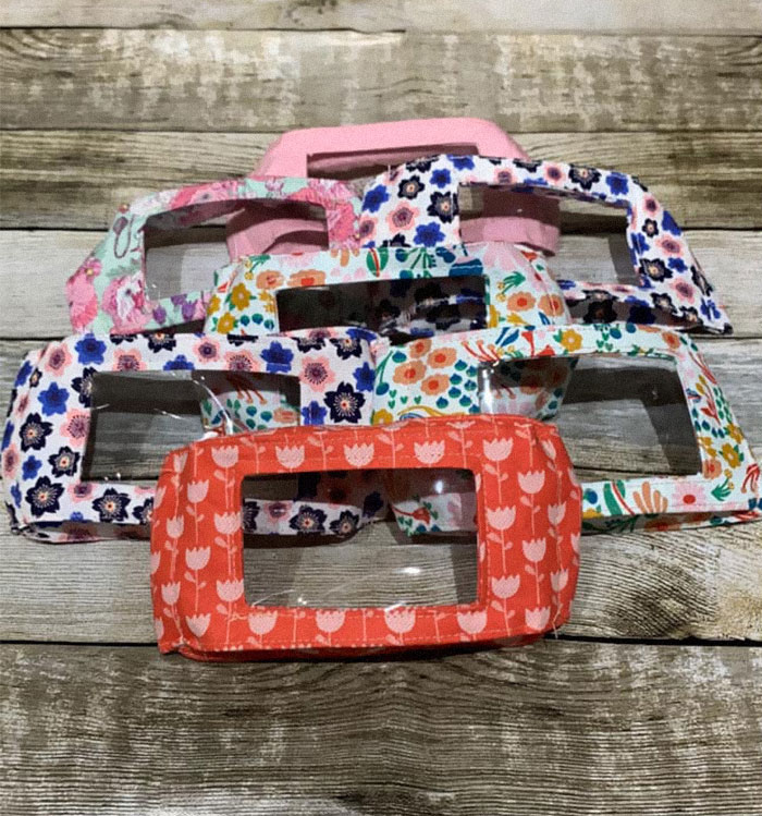 Deaf Mom Creates Clear Masks For Lip Reading, Quickly Learns It&#8217;s Useful For People From Various Backgrounds