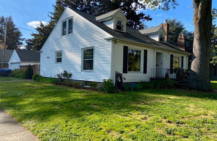 Family Asks Neighbors To Pick Their Next House Color By Creating A Survey, Gets Over 110,000 Votes Family Asks Neighbors To Pick Their Next House Color By Creating A Survey, Gets Over 110,000 Votes