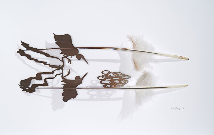 I Hand-Carve Feathers Into Intricate Designs Using Scalpels And Eye Surgery Scissors (30 New Pics) I Hand-Carve Feathers Into Intricate Designs Using Scalpels And Eye Surgery Scissors (30 New Pics)