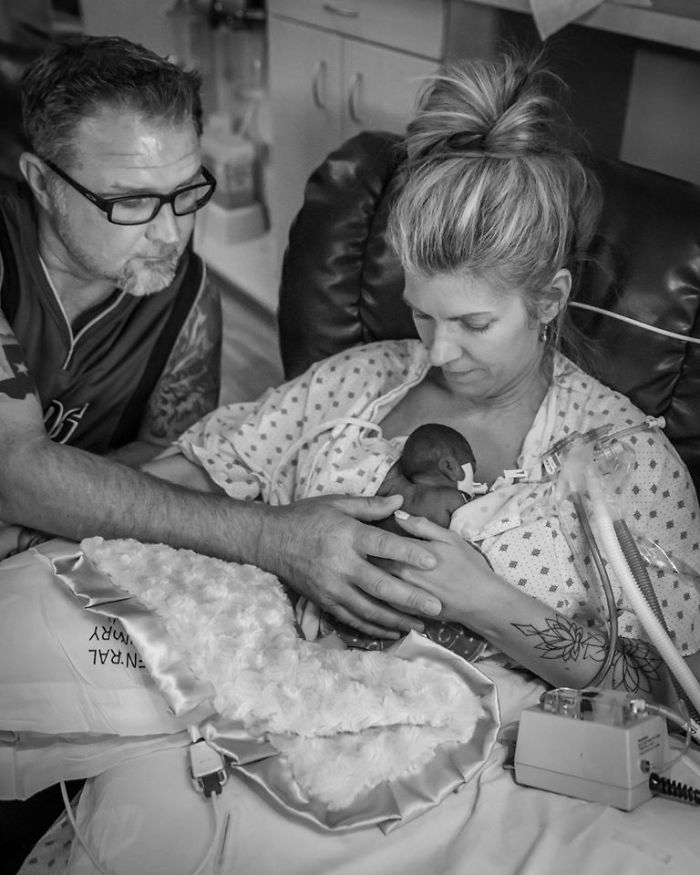 “I Adopted A ‘Perfect’ Micro-Preemie & Was By His Side As He Died 8 Days Later” “I Adopted A ‘Perfect’ Micro-Preemie & Was By His Side As He Died 8 Days Later”