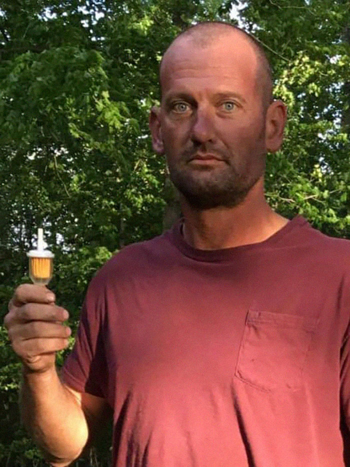 Somebody Told This Guy That Ladies Will Find Him More Attractive If He Posted Pics With Filters, And The Results Are Hilarious (7 Pics) Somebody Told This Guy That Ladies Will Find Him More Attractive If He Posted Pics With Filters, And The Results Are Hilarious (7 Pics)