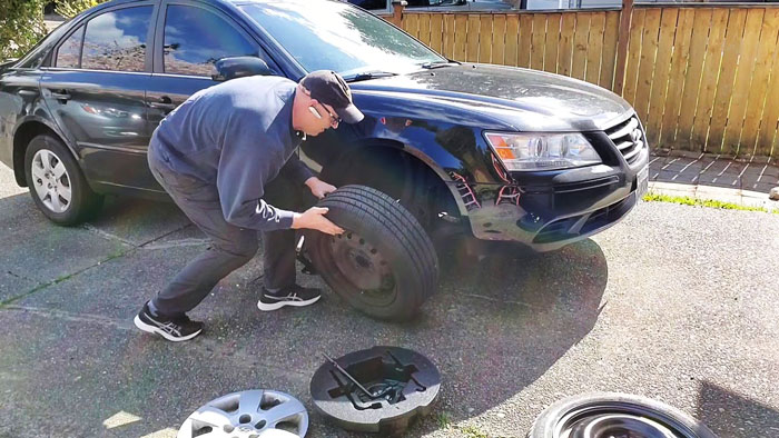 After Growing Up Without A Father, This Man Made A Helpful YouTube Channel For Kids Who Need Dad Advice