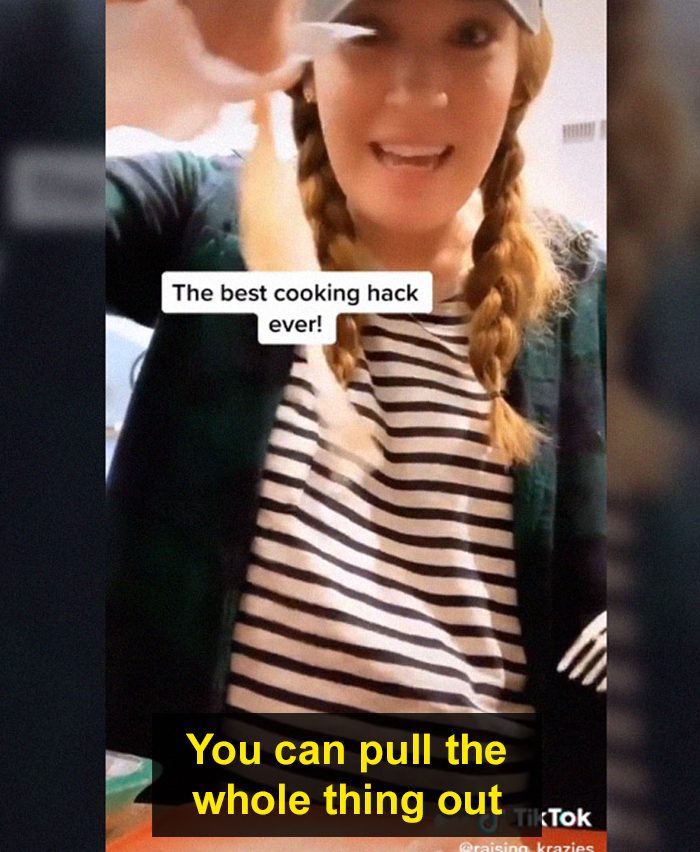 Woman’s Hack For Removing The White Bits From Chicken Breasts Is A Game-Changer Woman’s Hack For Removing The White Bits From Chicken Breasts Is A Game-Changer