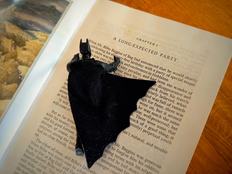 I Post The Everyday Life Of Batman During Self-Isolation (39 Pics) I Post The Everyday Life Of Batman During Self-Isolation (39 Pics)