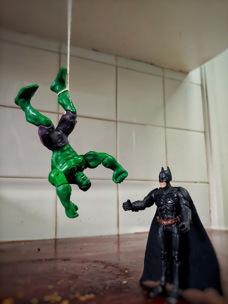 I Post The Everyday Life Of Batman During Self-Isolation (39 Pics) I Post The Everyday Life Of Batman During Self-Isolation (39 Pics)