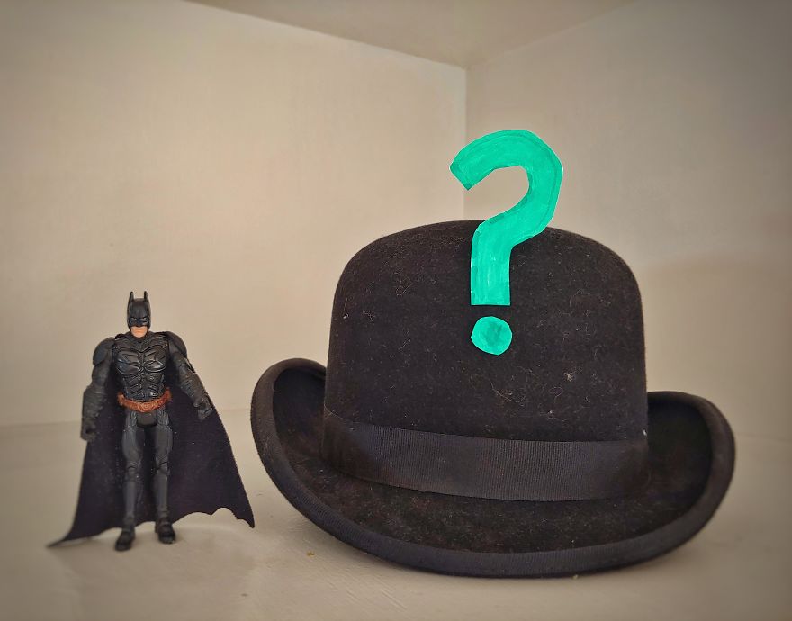 I Post The Everyday Life Of Batman During Self-Isolation (39 Pics) I Post The Everyday Life Of Batman During Self-Isolation (39 Pics)