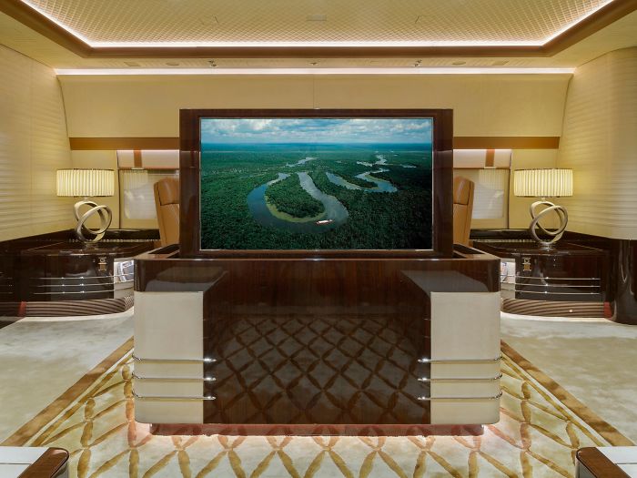 Check Out The Inside Of The World’s Largest Private Jet That Looks Like A Flying Mansion (25 Pics) Check Out The Inside Of The World’s Largest Private Jet That Looks Like A Flying Mansion (25 Pics)
