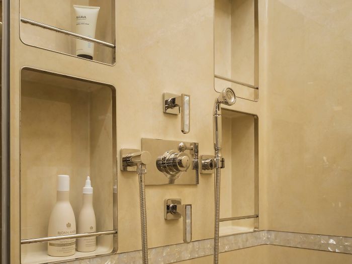 Check Out The Inside Of The World’s Largest Private Jet That Looks Like A Flying Mansion (25 Pics) Check Out The Inside Of The World’s Largest Private Jet That Looks Like A Flying Mansion (25 Pics)