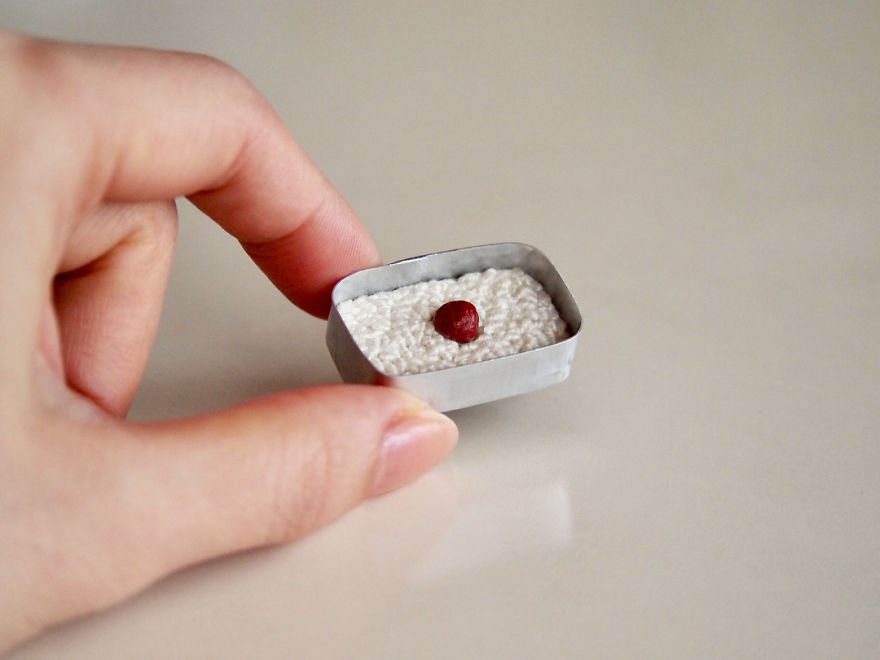 124 Realistic Food Embroidery Designs by Ipnot Might Make Your Mouth Water 124 Realistic Food Embroidery Designs by Ipnot Might Make Your Mouth Water