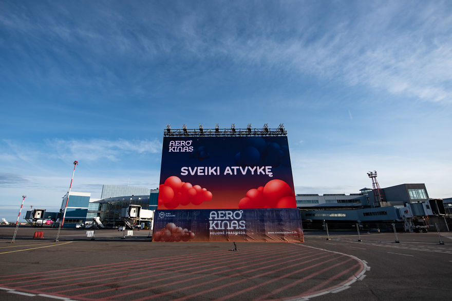 Aerocinema: A Drive-In Movie Theatre Lands At Vilnius Airport Aerocinema: A Drive-In Movie Theatre Lands At Vilnius Airport