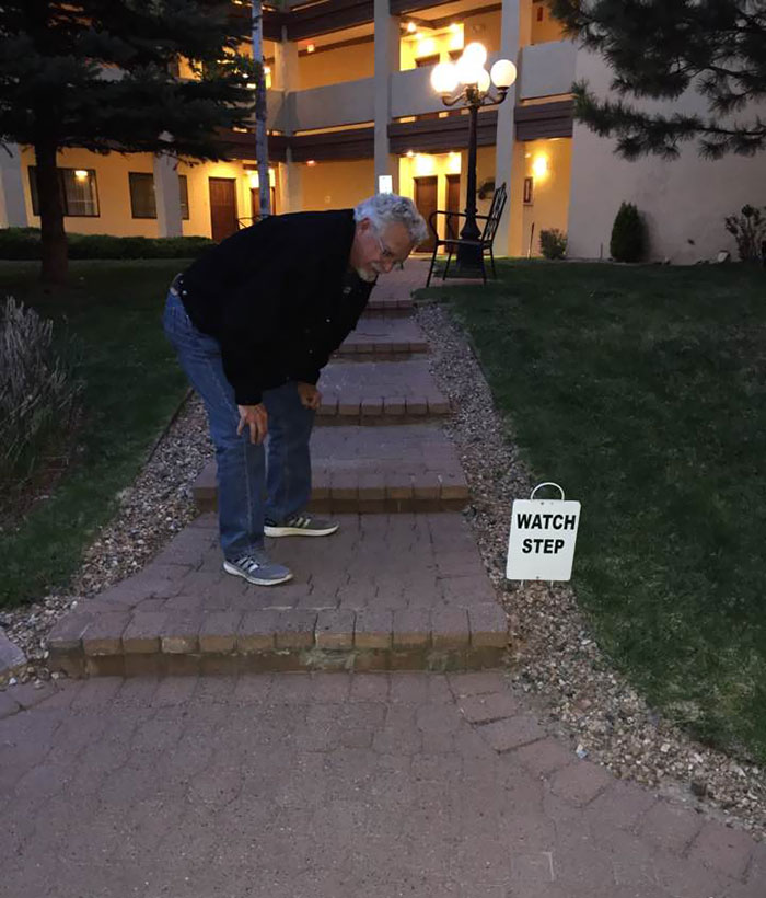 40 Times People Did Exactly What They Were Asked To But The Results Were Hilarious 40 Times People Did Exactly What They Were Asked To But The Results Were Hilarious