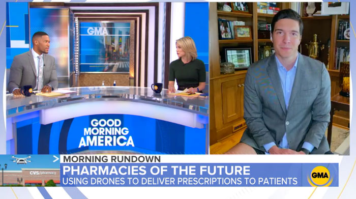 This Reporter Went On Air Wearing Only A Suit Coat And No Pants, Not Realizing Everyone Could See His Legs This Reporter Went On Air Wearing Only A Suit Coat And No Pants, Not Realizing Everyone Could See His Legs