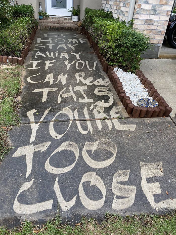 40 Funny Quarantine Signs By People Who Haven’t Lost Their Spirits Yet 40 Funny Quarantine Signs By People Who Haven’t Lost Their Spirits Yet