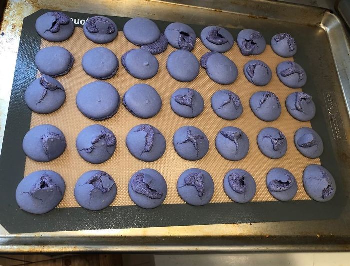 Quarantined People Are Sharing Their Failed Baking Attempts And Here Are 30 Of The Funniest Ones