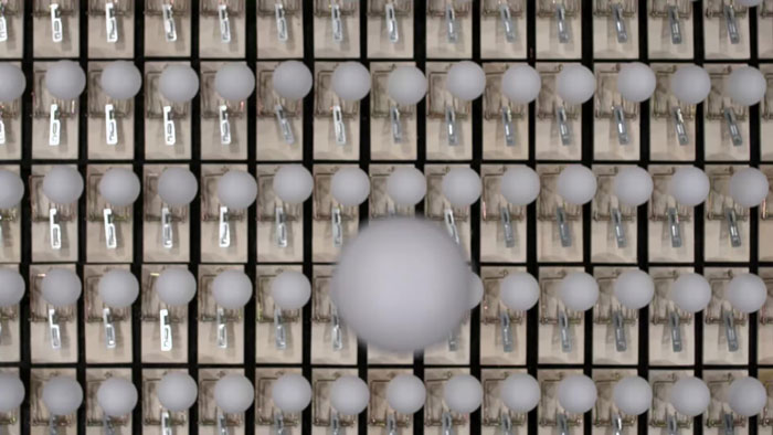 This Ad Explains The Need To Flatten The Curve With Ping-Pong Balls And Mousetraps This Ad Explains The Need To Flatten The Curve With Ping-Pong Balls And Mousetraps