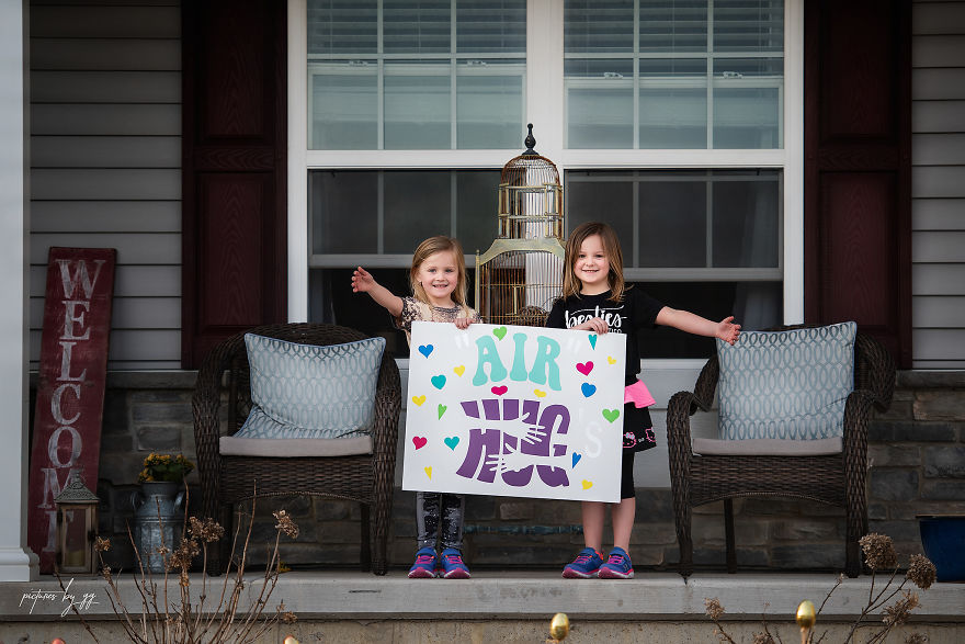 My 20 Pics Of My Neighbors Having Fun In Their Homes During The Coronavirus Pandemic My 20 Pics Of My Neighbors Having Fun In Their Homes During The Coronavirus Pandemic