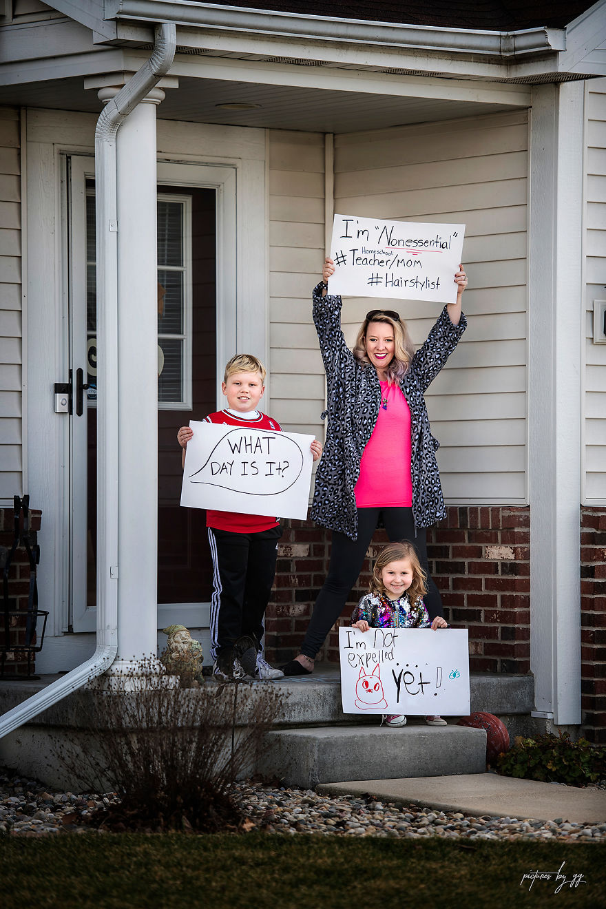 My 20 Pics Of My Neighbors Having Fun In Their Homes During The Coronavirus Pandemic My 20 Pics Of My Neighbors Having Fun In Their Homes During The Coronavirus Pandemic