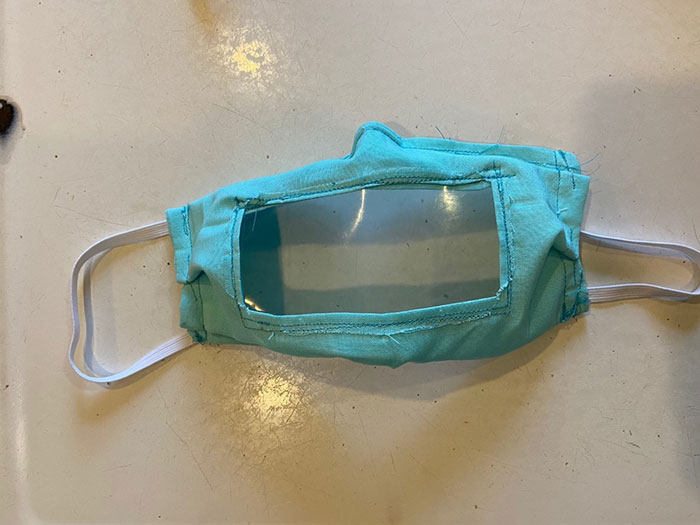 21 Y.O. Student Makes Face Masks For The Deaf And Hard Of Hearing 21 Y.O. Student Makes Face Masks For The Deaf And Hard Of Hearing