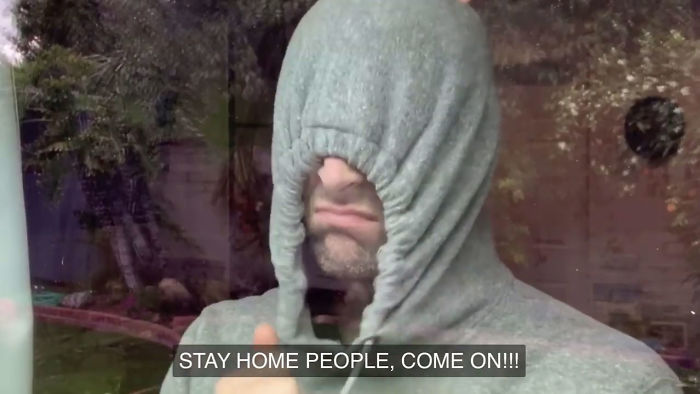 Dad Nails The Feeling Everyone Has During Lockdown, Creates A Hilariously Spot-On Parody Of Adele’s “Hello” (From The Inside) Dad Nails The Feeling Everyone Has During Lockdown, Creates A Hilariously Spot-On Parody Of Adele’s “Hello” (From The Inside)