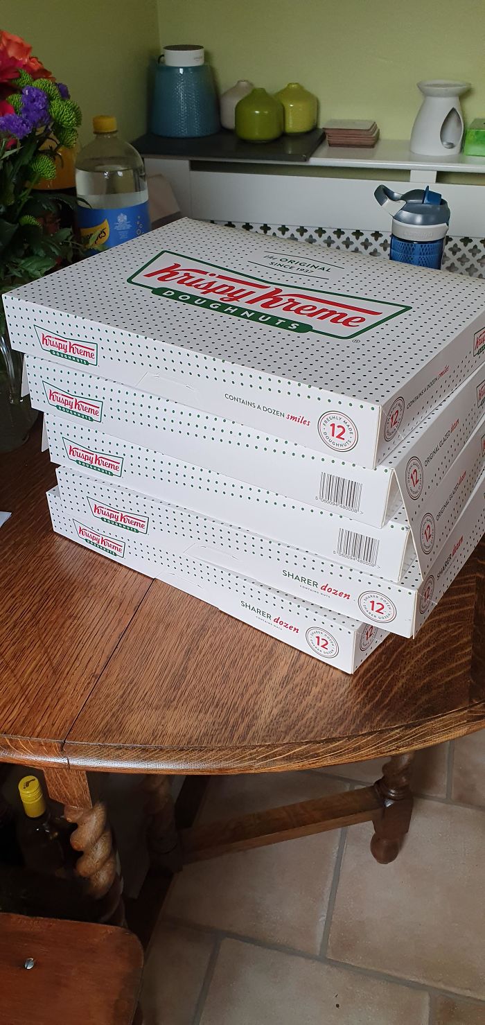 40 Photos Of People Having A Worse Quarantine Than You