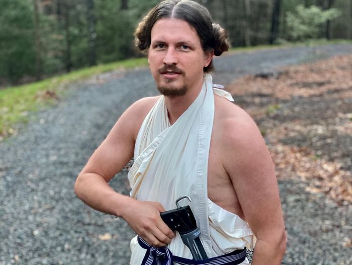 Boyfriend Lets His Quarantined Hairstylist GF Experiment With His Hair And Here’s What She’s Done So Far Boyfriend Lets His Quarantined Hairstylist GF Experiment With His Hair And Here’s What She’s Done So Far