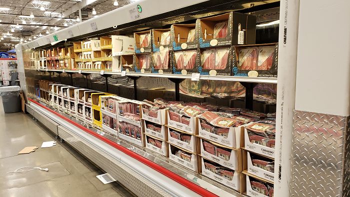 Costco Employee Shows What Store Workers See During The Coronavirus Outbreak