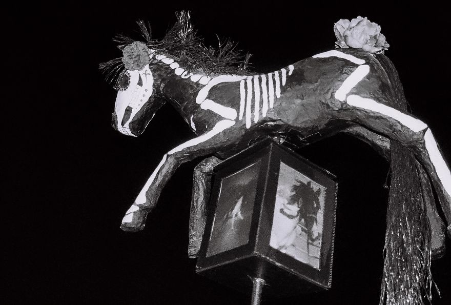 I Photographed The Day Of The Dead In Tucson, Arizona I Photographed The Day Of The Dead In Tucson, Arizona