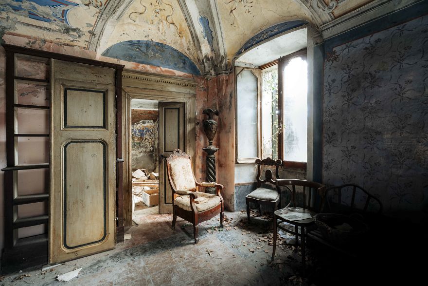 I Travel Through Europe In Search Of Forgotten Places, Here Are 25 Pics Of What I Have Found In Italy