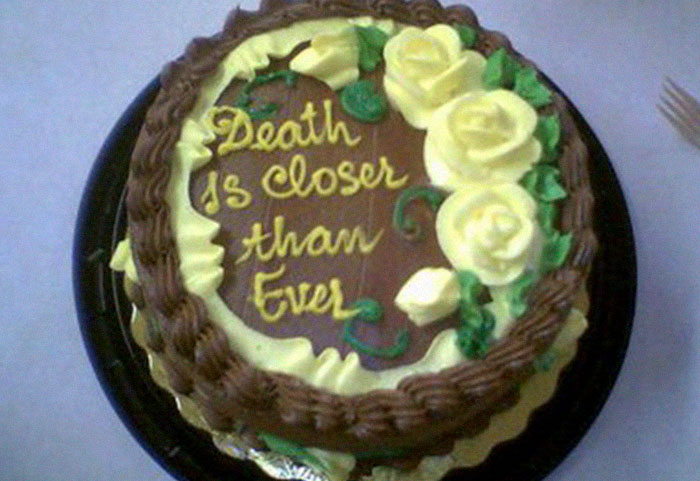 40 Cursed Cakes From “Cakes With Threatening Auras”