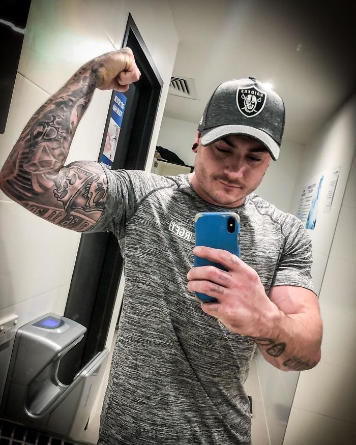 There’s A Guy Who Offers &ldquo;Daddying&rdquo; Services To Single Moms For $30/Hour