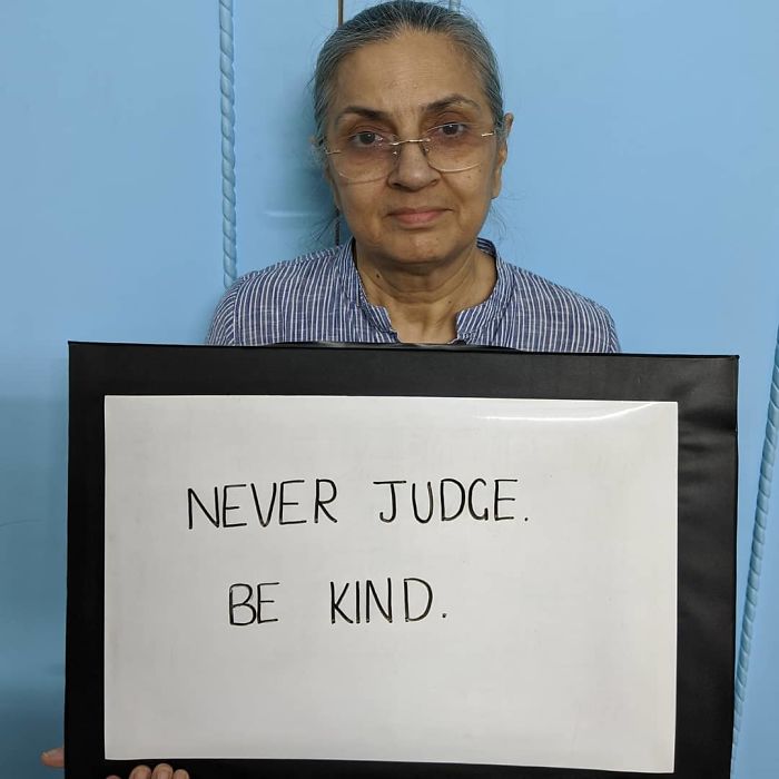 Indian Mom Goes Viral After Son Convinces Her To Put Her Worldly Wisdom On Signs And Share It On IG (30 Pics) Indian Mom Goes Viral After Son Convinces Her To Put Her Worldly Wisdom On Signs And Share It On IG (30 Pics)