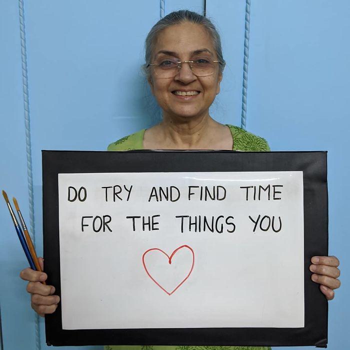 Indian Mom Goes Viral After Son Convinces Her To Put Her Worldly Wisdom On Signs And Share It On IG (30 Pics) Indian Mom Goes Viral After Son Convinces Her To Put Her Worldly Wisdom On Signs And Share It On IG (30 Pics)